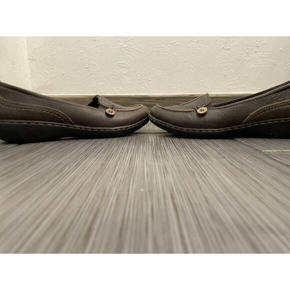 Clarks Ashland Bendable Loafers Womens Size 7M Brown Textured Leather Moccasins - Picture 7 of 13